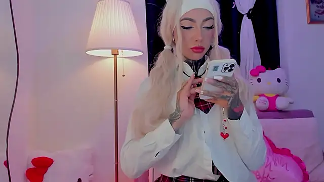 Dani Valen online show from November 7, 9:59 pm