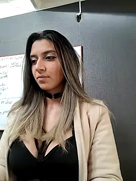 Snapshot of Isabella_Varella chatting on March 20, 3:14 pm Isabella Varella online show from March 20, 3:14 pm