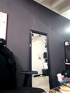 Snapshot of Isabella_Varella chatting on October 11, 1:49 am Isabella Varella online show from October 11, 1:49 am