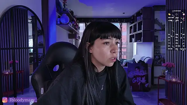 Snapshot of Saraa_Desiree chatting on August 4, 8:44 pm Saraa Desiree online show from August 4, 8:44 pm