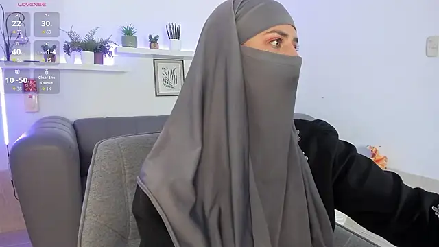 Snapshot of salma_arabicc chatting on January 15, 4:50 am salma arabicc online show from January 15, 4:50 am