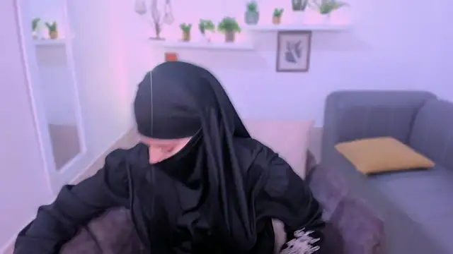 Snapshot of salma_arabicc chatting on February 21, 4:13 am salma arabicc online show from February 21, 4:13 am