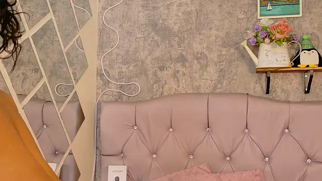 Devil AliceXo online show from October 14, 8:20 pm