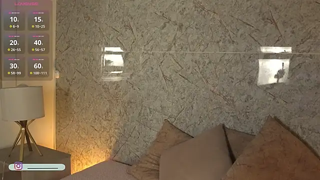 alison222  online show from March 17, 11:46 am