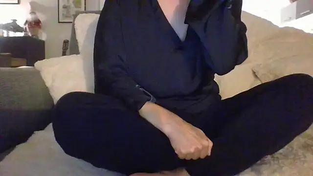 Valentinette online show from December 15, 8:46 pm