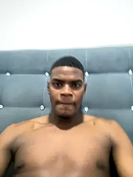 Dominic Scott online show from December 19, 3:02 am