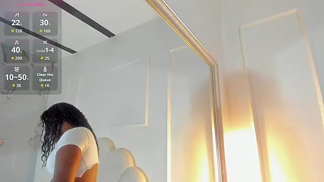 Candaceoweens online show from December 3, 3:36 am