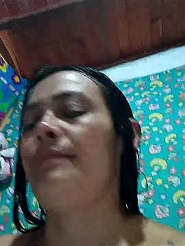 Snapshot of sarayulith chatting on May 2, 8:03 pm sarayulith online show from May 2, 8:03 pm
