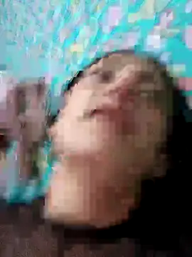 Snapshot of sarayulith chatting on May 25, 8:37 pm sarayulith online show from May 25, 8:37 pm