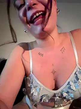 Snapshot of Biana_Fernan chatting on September 25, 11:19 pm Biana Fernan online show from September 25, 11:19 pm