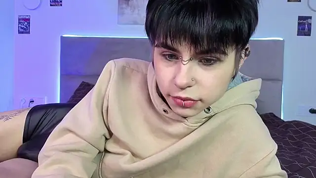 Alex Vallley online show from December 20, 11:01 pm