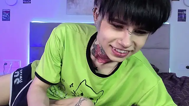 Alex Vallley online show from February 21, 11:17 pm