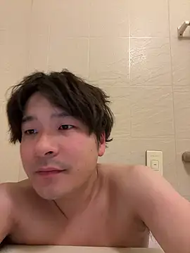 Snapshot of waka3232 chatting on January 15, 2:27 am waka3232 online show from January 15, 2:27 am