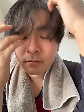 Snapshot of waka3232 chatting on February 3, 2:53 am waka3232 online show from February 3, 2:53 am