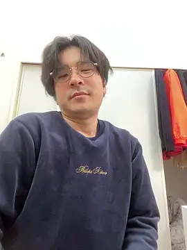 Snapshot of waka3232 chatting on February 5, 1:54 am waka3232 online show from February 5, 1:54 am