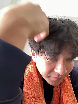 Snapshot of waka3232 chatting on February 15, 12:51 am waka3232 online show from February 15, 12:51 am