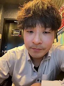 Snapshot of waka3232 chatting on February 17, 11:07 am waka3232 online show from February 17, 11:07 am