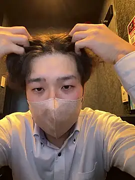 Snapshot of waka3232 chatting on March 1, 2:02 am waka3232 online show from March 1, 2:02 am