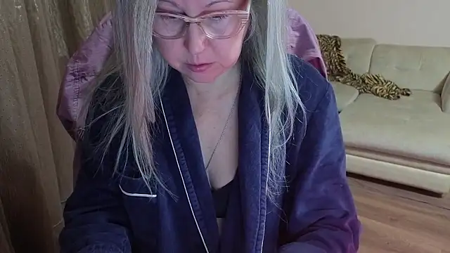 Wane Witch online show from October 5, 7:01 pm