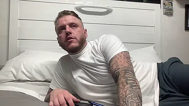 Snapshot of Thegreatwhitepipe chatting on September 26, 11:36 am Thegreatwhitepipe online show from September 26, 11:36 am