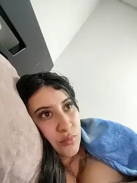 mialorents online show from November 10, 10:20 pm