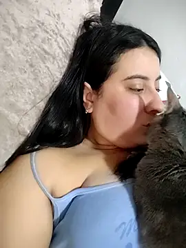 mialorents online show from March 29, 11:27 pm