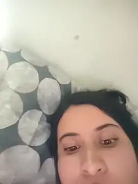 mialorents online show from April 27, 1:20 pm