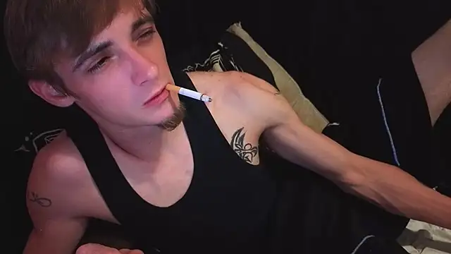 Ilovepussy1911 online show from June 15, 6:32 pm