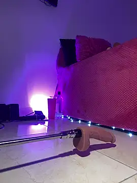 Amorkiss  online show from February 23, 3:59 am