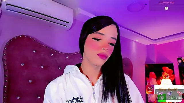 Nina Keyli online show from December 3, 9:13 pm