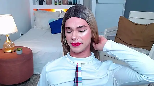 juanes puthee online show from November 24, 6:29 pm