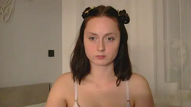 Snapshot of belle_ame chatting on September 20, 9:27 pm belle ame online show from September 20, 9:27 pm