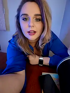 Juicy PeachLux online show from March 16, 8:32 am