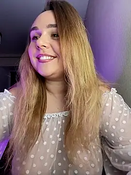 Juicy PeachLux online show from September 30, 2:44 pm