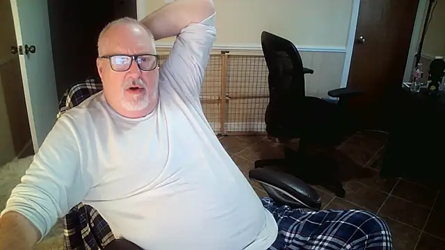 superbearboss online show from October 28, 2:20 pm