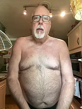 superbearboss online show from February 28, 6:09 pm