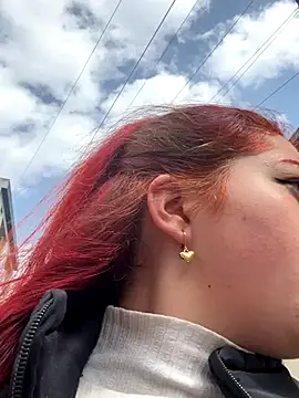 Karina Leon online show from December 19, 6:48 pm