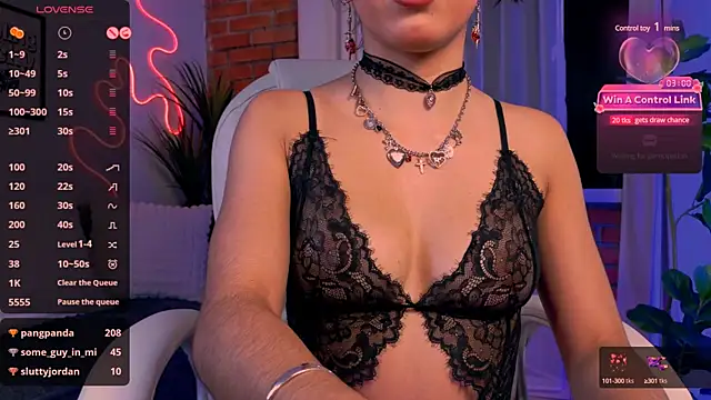 Snapshot of beautifulchleo chatting on March 15, 4:02 am beautifulchleo online show from March 15, 4:02 am