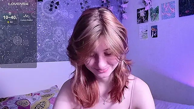 Cute Cate404 online show from November 19, 3:28 am