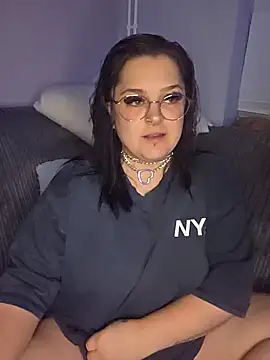 Saucy-Serenity online show from October 2, 7:32 pm