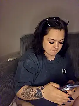 Saucy-Serenity online show from November 2, 8:22 pm