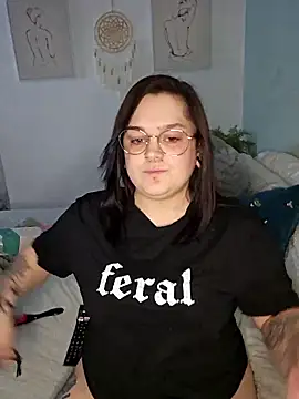 Saucy-Serenity online show from January 10, 7:59 pm