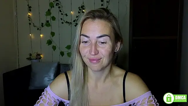 Kiss julli88I online show from September 29, 5:29 pm