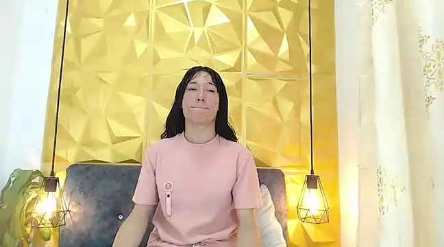 Snapshot of Small_Hot19 chatting on March 12, 3:40 pm Small Hot19 online show from March 12, 3:40 pm