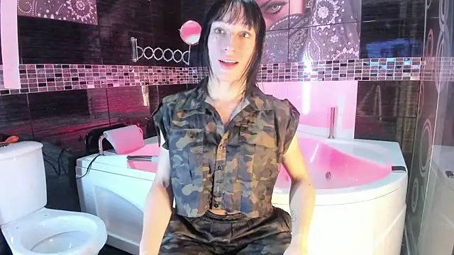 Snapshot of Small_Hot19 chatting on October 11, 10:03 am Small Hot19 online show from October 11, 10:03 am