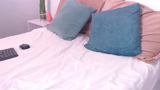 sharon rosse   online show from March 22, 3:09 pm