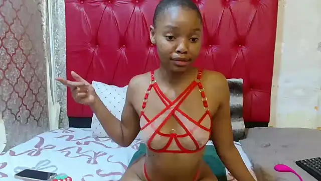 BondiBitch online show from December 16, 11:10 pm