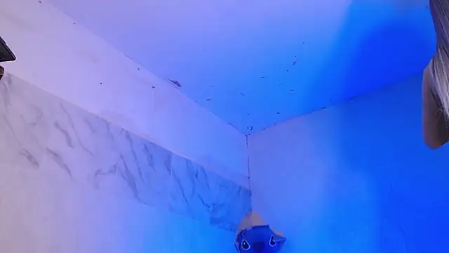 Snapshot of KimberlyXtreme chatting on April 10, 1:38 pm KimberlyXtreme online show from April 10, 1:38 pm