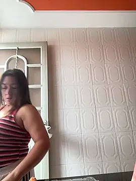 Snapshot of Luna-nevada chatting on April 3, 3:54 pm Luna-nevada online show from April 3, 3:54 pm