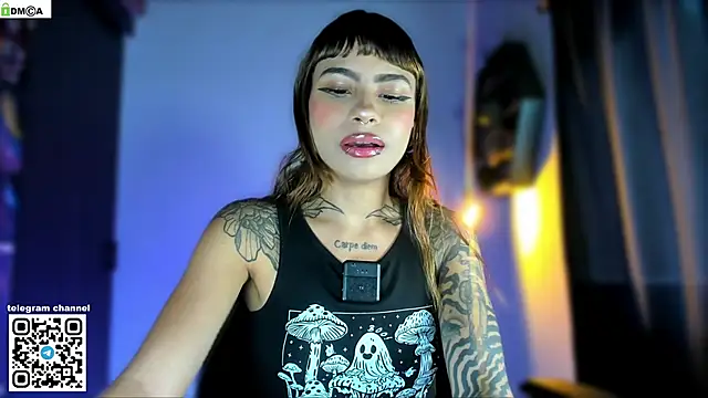 sofiafenty online show from November 25, 5:57 pm